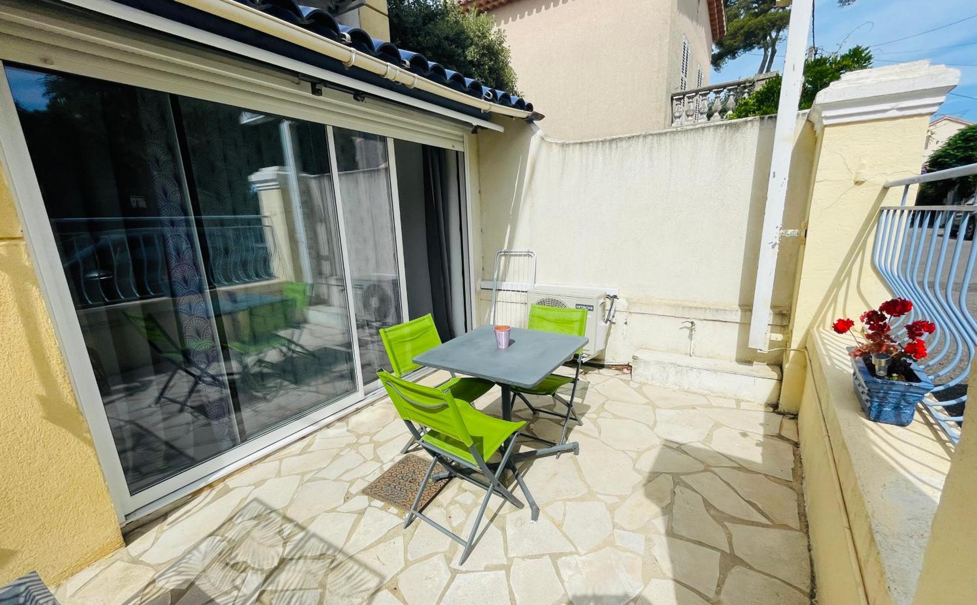 Hotel L'Escale Au Soleil 생타굴프 외부 사진