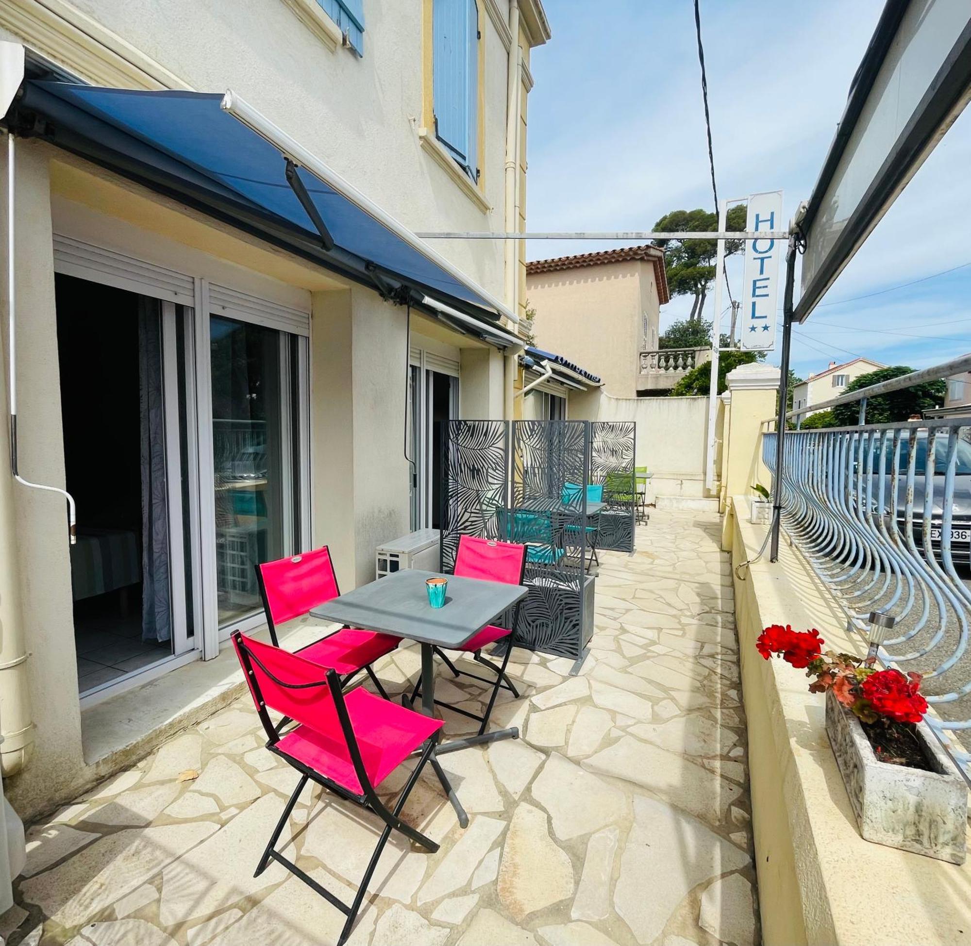 Hotel L'Escale Au Soleil 생타굴프 외부 사진