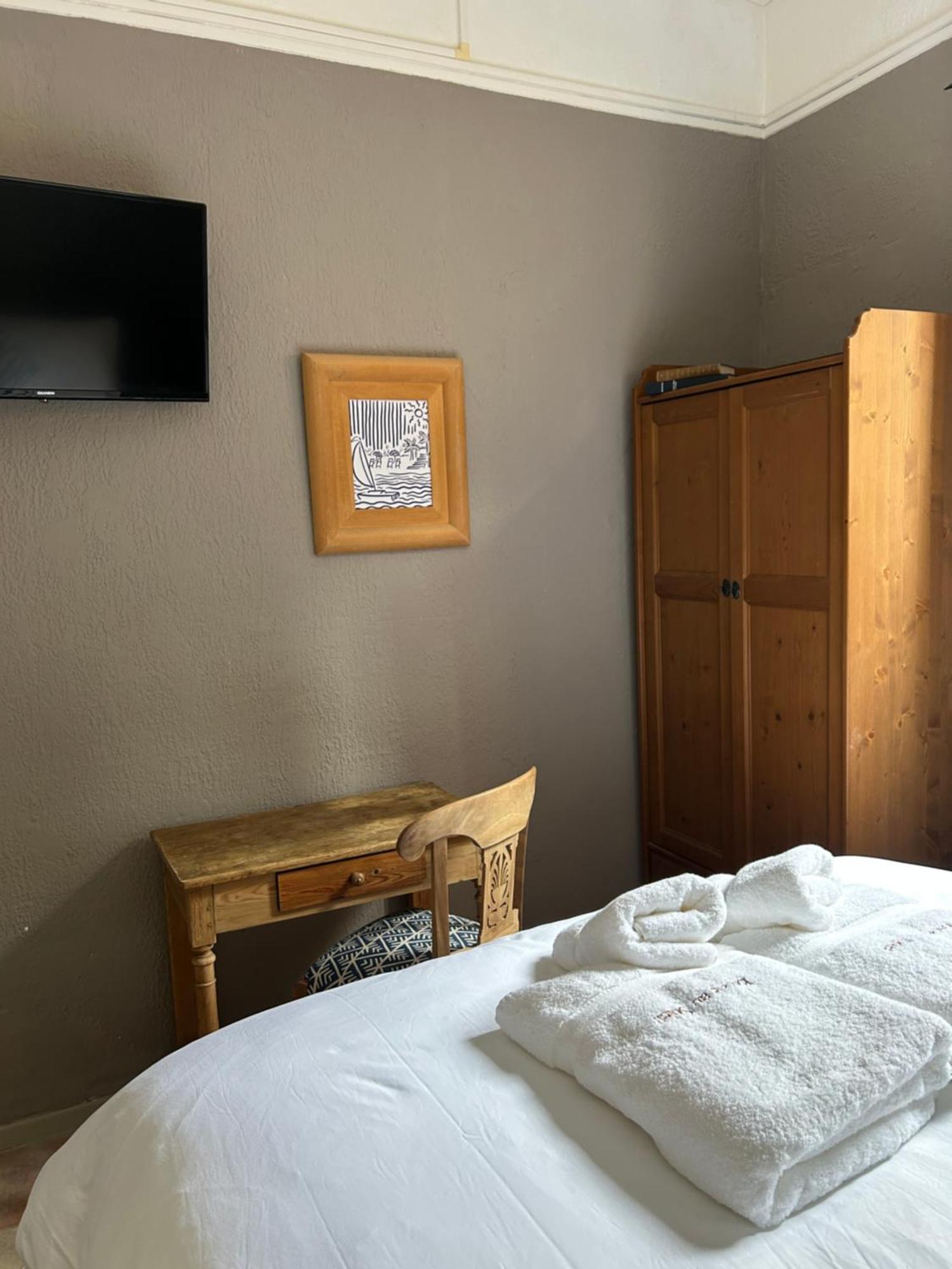 Hotel L'Escale Au Soleil 생타굴프 외부 사진
